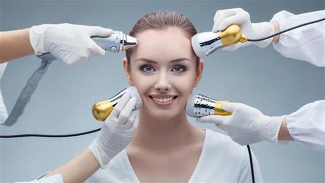 Θεραπείες προσώπου πριν τις γιορτές