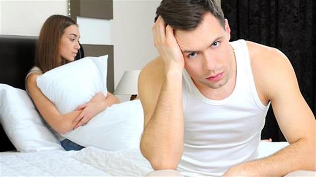 Παράπονα στο σεξ: Τα συζητώ ή τα λύνω μόνος μου;