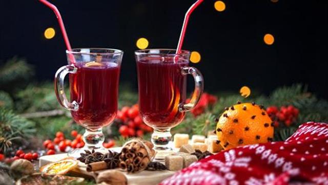 Οι θερμίδες των γιορτών: Mύθοι και αλήθειες