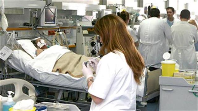 Μειωμένο κατά 17 εκατομμύρια ευρώ το κονδύλι για εφημερίες γιατρών ΕΣΥ το 2015