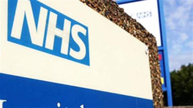 Ψηλά στην προεκλογική ατζέντα της Βρετανίας η ποιότητα των υπηρεσιών που παρέχει το ΕΣΥ