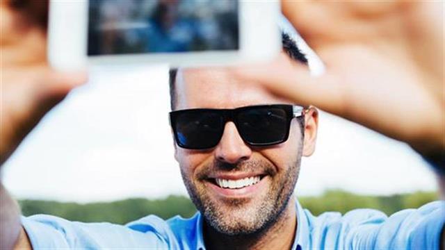 Έρευνα: Οι άντρες είναι πιο ναρκισσιστές