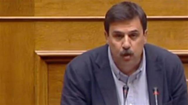 Στη Βουλή 14 τροπολογίες για τις αμοιβές γιατρών – παράταση θητείας και προμήθειες ΠΕΔΥ