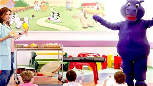 Παίδων ΜΗΤΕΡΑ: Και ένας μικρός ιπποπόταμος συντροφιά στα παιδιά