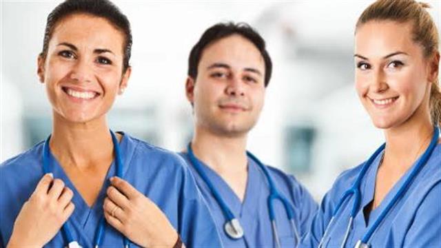 Μπαράζ προεκλογικών εξαγγελιών: 3.025 θέσεις για την Υγεία, μέσω προγραμμάτων του ΟΑΕΔ