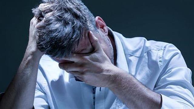 Και οι μέλλοντες πατέρες εμφανίζουν κατάθλιψη