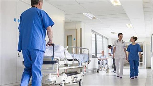 Πηγή…μόλυνσης οι ιατρικές ποδιές και τα γάντια