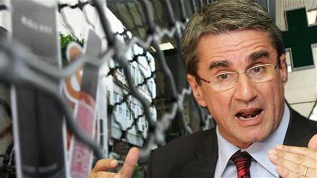 Λοβέρδος υπέρ των φαρμακοποιών – Δεν στηρίζει τις αλλαγές στο ιδιοκτησιακό καθεστώς