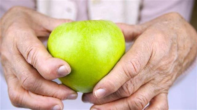 Παίζει ρόλο η διατροφή στη ρευματοειδή αρθρίτιδα;