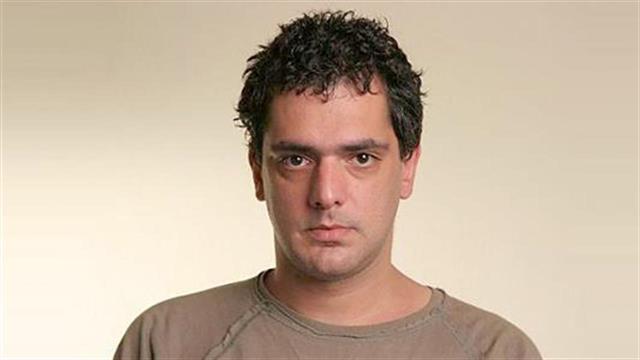 Οροθετικός καταγγέλλει ότι δεν λαμβάνει αγωγή για το AIDS, λόγω των ελλείψεων στο “Λαϊκό”