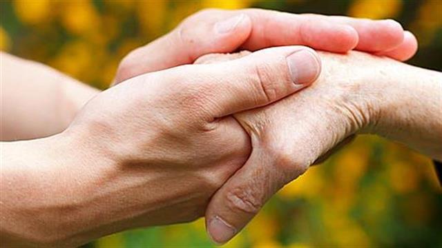 Ρευματοειδής αρθρίτιδα: 7 τρόποι να προστατεύσουμε τις αρθρώσεις