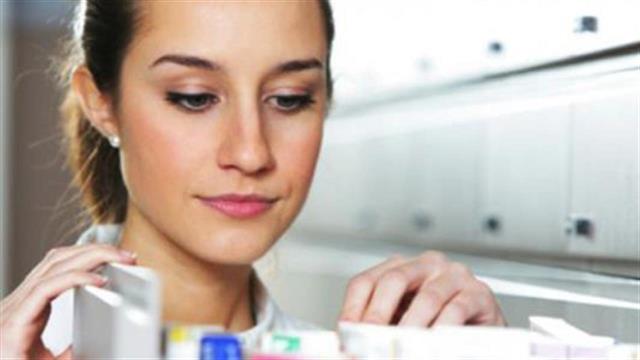 Διορθωτικό δελτίο τιμών για τα φάρμακα εντός της εβδομάδας – Τι θα γίνει με τις αυξήσεις λόγω ΦΠΑ