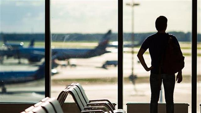 2010 - 2015: Κύμα φυγής και απολύσεις σε όλο το φάσμα του ιδιωτικού τομέα της Υγείας