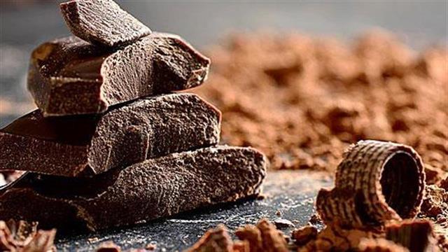 Η σοκολάτα ωφελεί την εγκεφαλική λειτουργία