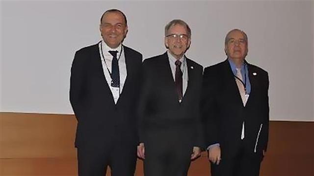 Ο πρόεδρος του ΠΙΣ συμμετείχε στο Συμπόσιο του Παγκόσμιου Ιατρικού Συλλόγου