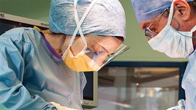 Πώς σκοπεύει το υπουργείο Υγείας να καλύψει τα μεγάλα κενά των νοσοκομείων σε γιατρούς