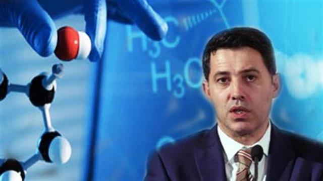 Ν. Μανιαδάκης: Το παράλογο με τις τιμές των φαρμάκων