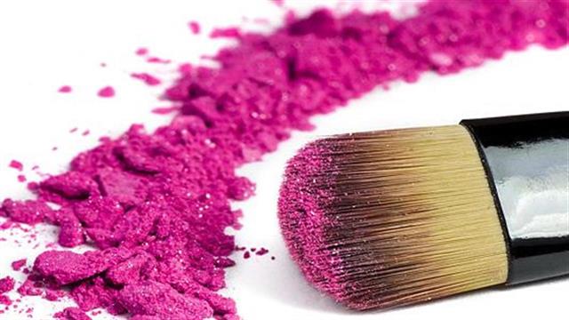 Mείωση πάνω από 35% στις πωλήσεις καλλυντικών