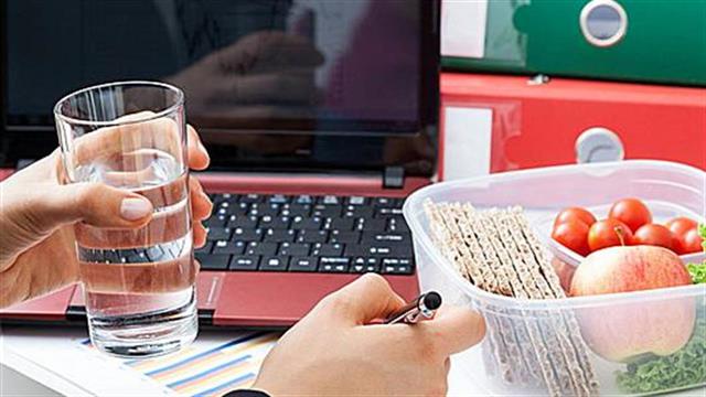 Ταπεράκι στη δουλειά: Οργανώστε το!