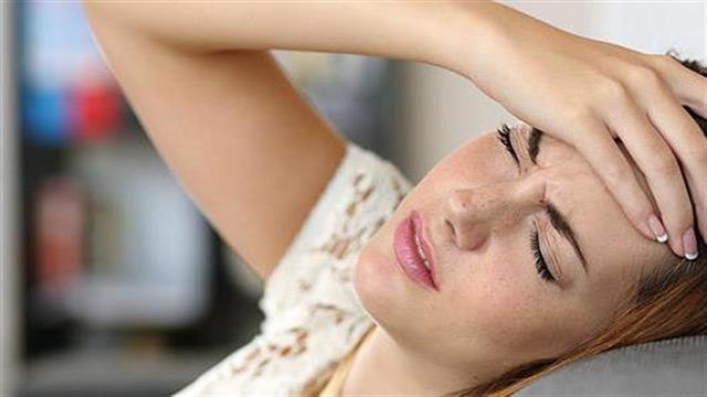 Έρευνα συνδέει τον πονοκέφαλο με τον υποθυρεοειδισμό