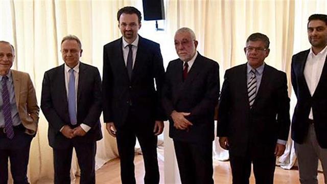 Η διαφυλική χειρουργική συναντά τη μεταμόσχευση στην Αθήνα