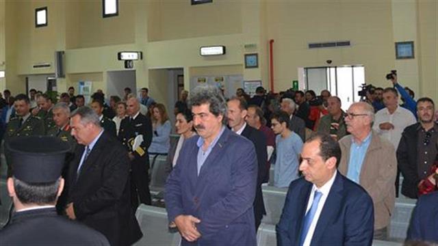 Εγκαίνια βάσης αεροδιακομιδών του ΕΚΑΒ στη Σύρο