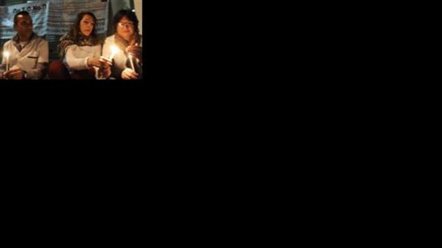 ΠΑΣΟΝΟΠ: Περιμένοντας με κεράκια την...ανάσταση της Υγείας