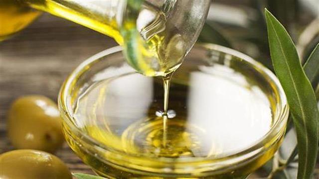 Nοθευμένα ελαιόλαδα εντόπισε ο ΕΦΕΤ