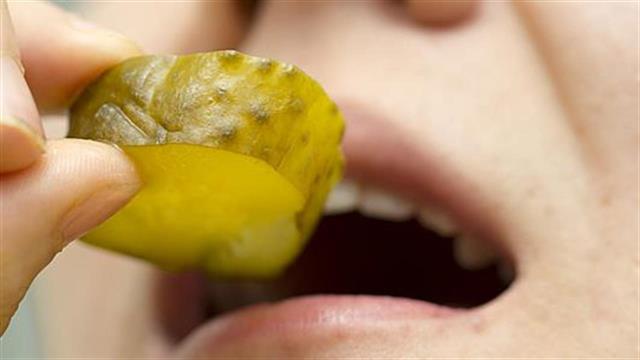 Ποιες τροφές πρέπει να αποφεύγετε αν πάσχετε από άσθμα