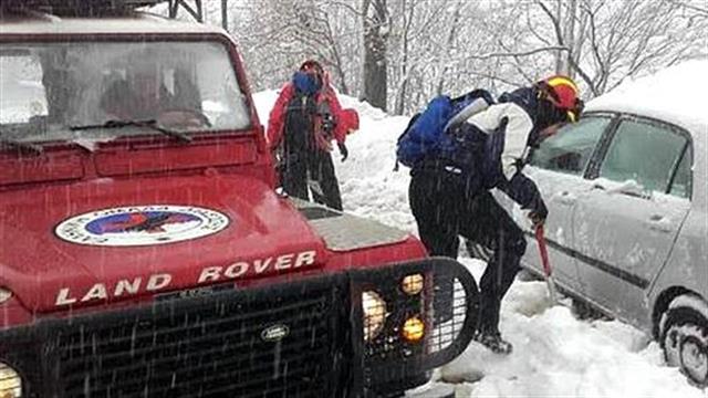 Συνδρομή της ΕΟΔ Λέσβου σε χωριά του νησιού που πλήττονται από την κακοκαιρία