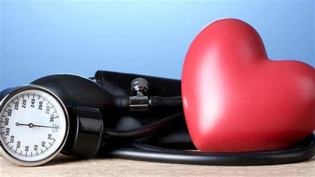 Η εμφάνιση υπέρτασης σε μεγάλη ηλικία συνδέεται με μειωμένο κίνδυνο άνοιας