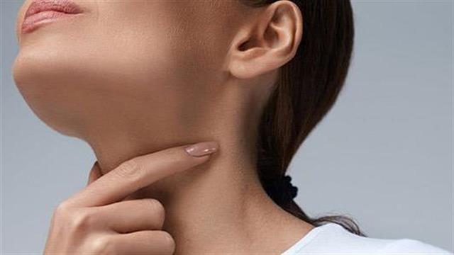 Πονάει ο λαιμός μου: Τι να κάνω;