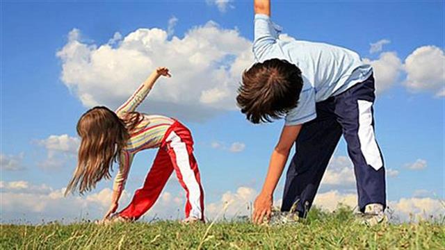 Λιγότερη γυμναστική για τα παιδιά μετά την ηλικία των 7 ετών