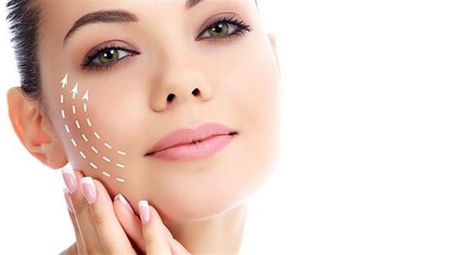 Λίφτινγκ προσώπου: επαναφέροντας με φυσικότητα τη χαμένη νεότητα