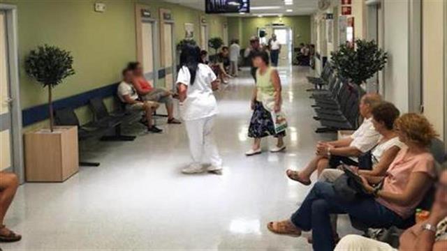 Αρνούνται συνταγογράφηση και εξετάσεις σε ανασφάλιστους πολίτες - Τούς ζητούν βιβλιάριο