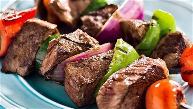 Πώς η ζέστη επηρεάζει τη διατροφή