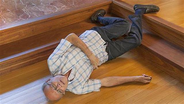 Κατάθλιψη και κίνδυνος πτώσεων στους ηλικιωμένους