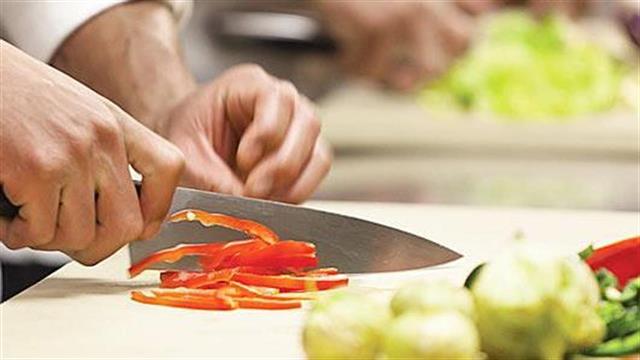 Πώς προετοιμάζουμε ένα ασφαλές γεύμα