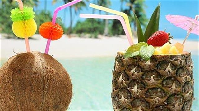 Τα πιο υγιεινά συστατικά για δροσοστικά κοκτέιλ