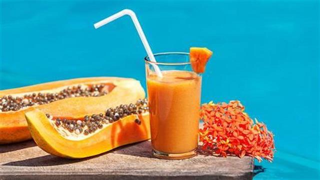 Φαγητό εκτός σπιτιού το καλοκαίρι: Πώς θα γλιτώσουμε θερμίδες