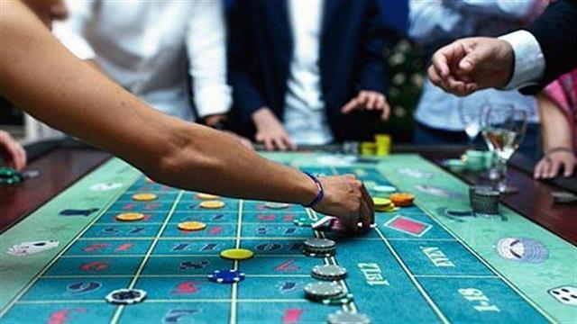 Το παιδικό τραύμα μπορεί να αυξήσει τις πιθανότητες διαταραχής τζόγου