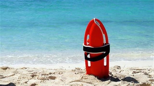 Προσοχή στη θάλασσα! ΚΕΕΛΠΝΟ: 400 άνθρωποι χάνονται κάθε χρόνο στην Ελλάδα από πνιγμό