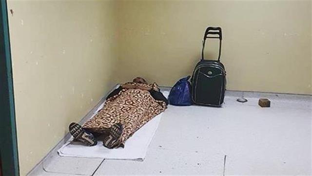 Καταφύγιο αστέγων το νοσοκομείο ΑΧΕΠΑ – Πλημμελή φύλαξη καταγγέλλουν οι εργαζόμενοι