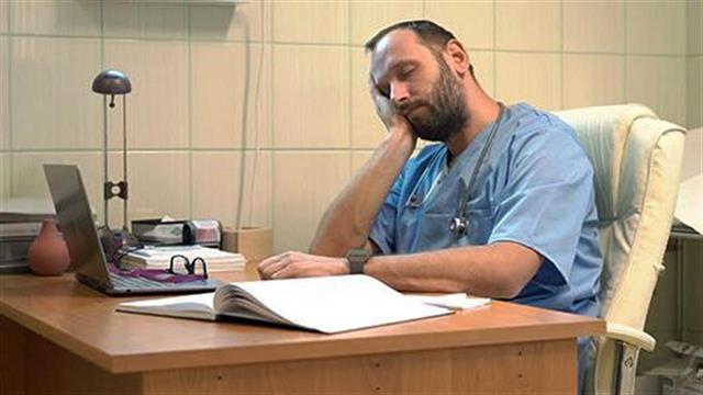 Νοσοκομείο Λαμίας: Μετά το πιστόλι, νέα απειλή - Εργασία γιατρών μέχρι λιποθυμίας!