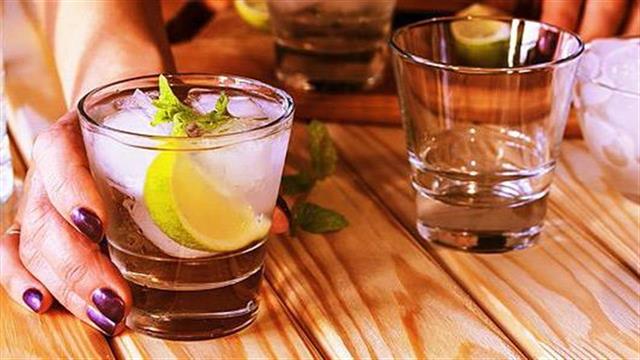 Γιατί το αλκοόλ φέρνει επιθετικότητα