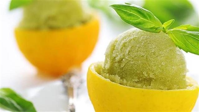 Σορμπέ λεμόνι με μέντα