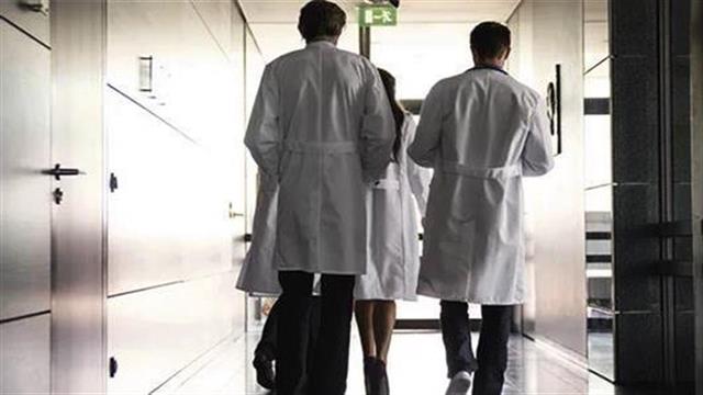 Απόφαση ΣτΕ για μισθούς γιατρών: Ομαδικές προσφυγές εισηγούνται οι νομικοί σύμβουλοι του ΠΙΣ