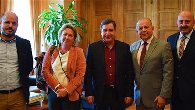 Συνάντηση Προέδρου Ελληνικού Ερυθρού Σταυρού με τον Δήμαρχο Αθηναίων