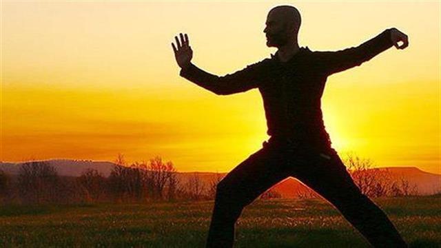 Το ται τσι καλύτερο από την αερόβια άσκηση για την ινομυαλγία