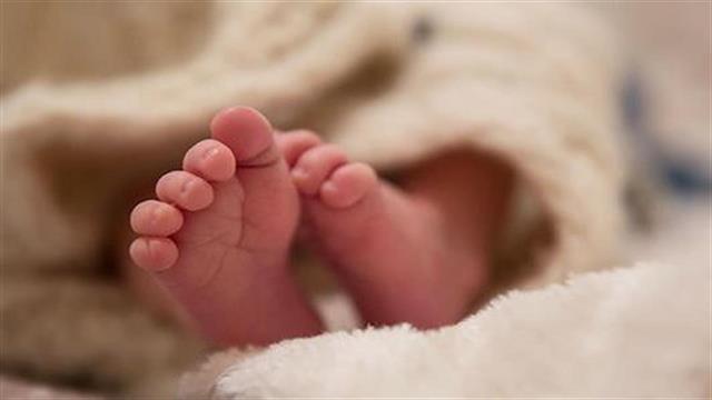 Η χώρα με τις λιγότερες γεννήσεις εκτός γάμου η Ελλάδα – Τι δείχνει η σύγκριση με την υπόλοιπη Ευρώπη